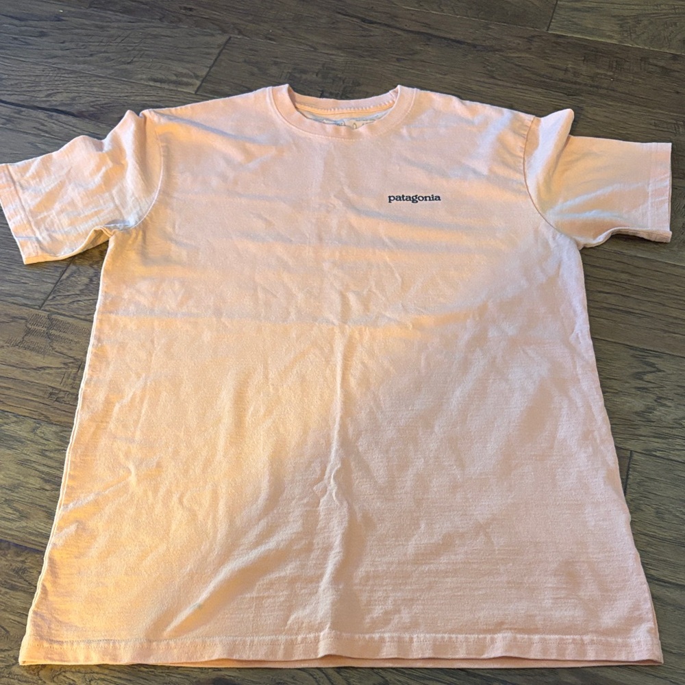 Patagonia Men's Light Orange Short Sleeve Tee